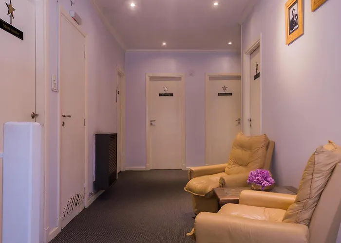 Hotel de Cine Las Golondrinas Villa Gesell